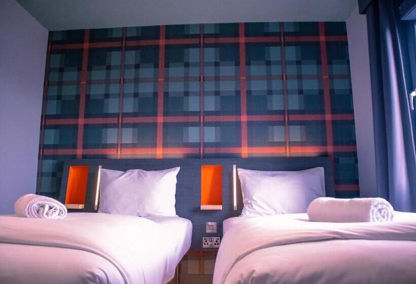 Easyhotel Dublin