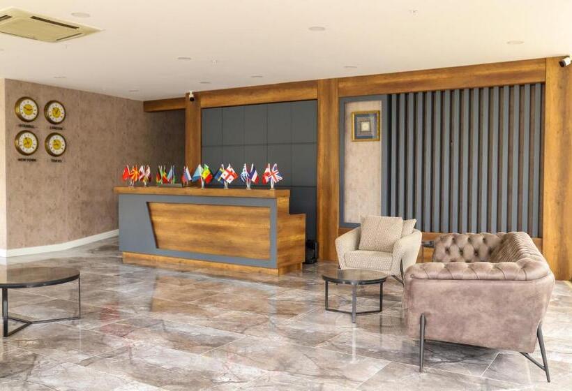 هتل Fontana Verde