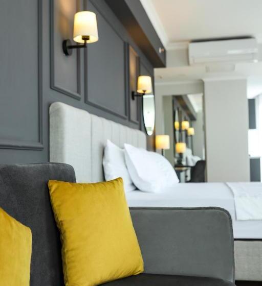 هتل Fontana Verde