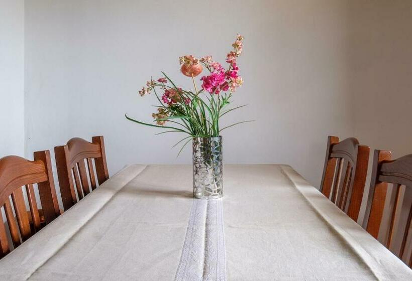 בית מלון כפרי Ginepro Poderone