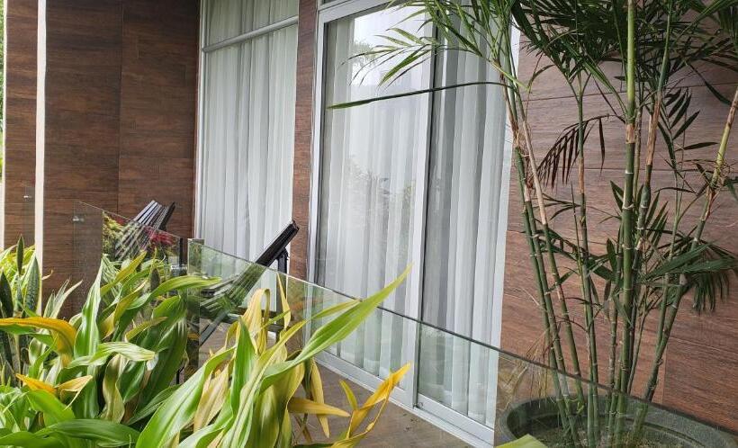 Hotel Hostería Castillo Real