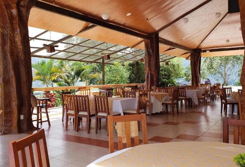 Hotel Hostería Castillo Real