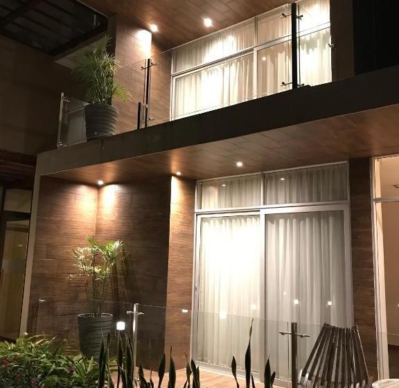 Hotel Hostería Castillo Real