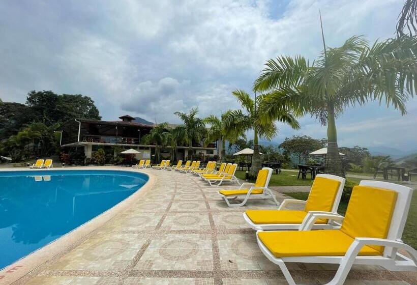 Hotel Hostería Castillo Real