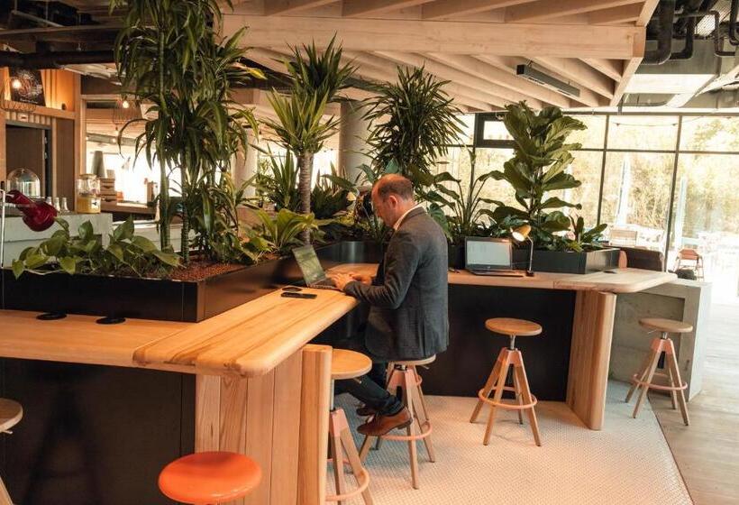 Greet Hotel La Rochelle Centre