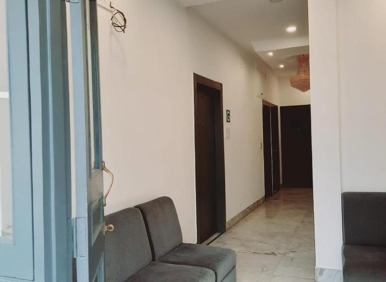 فندق Nisha Nest, Bhopal