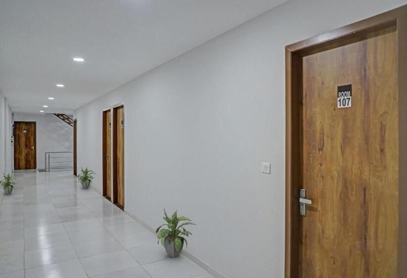 酒店 Oyo 90450 Weekend Rooms