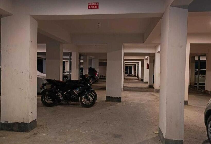 هتل Oyo  91000 Larica Homestays