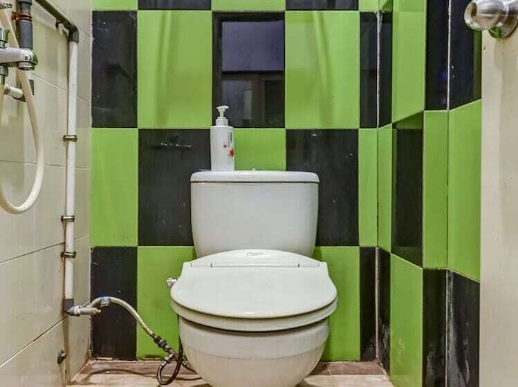 酒店 Oyo 91296 Nagoya Guesthouse