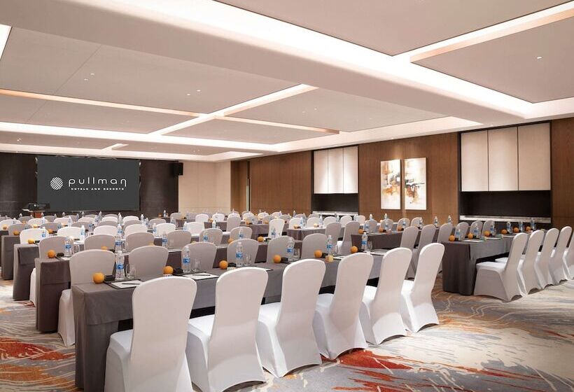 호텔 Pullman Yuxi Falcon