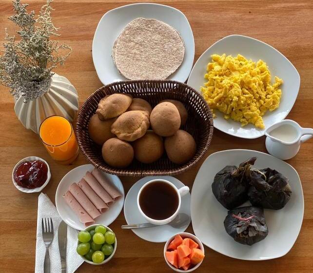 هتل Santa Lucía Suite