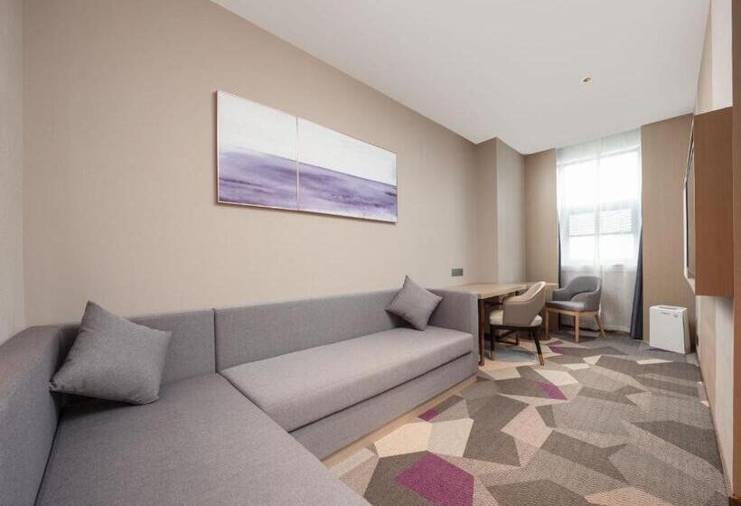 Lavande Hotel Qihe Economic Development Zone