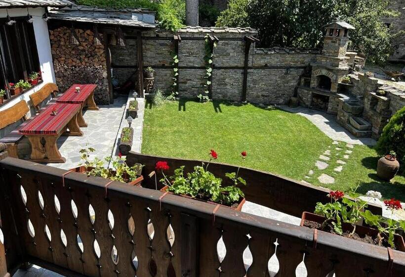 Pensió кондеви къщи