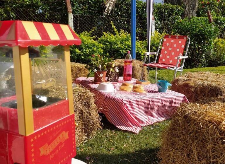 پانسیون La Rivera Hosteria Campestre