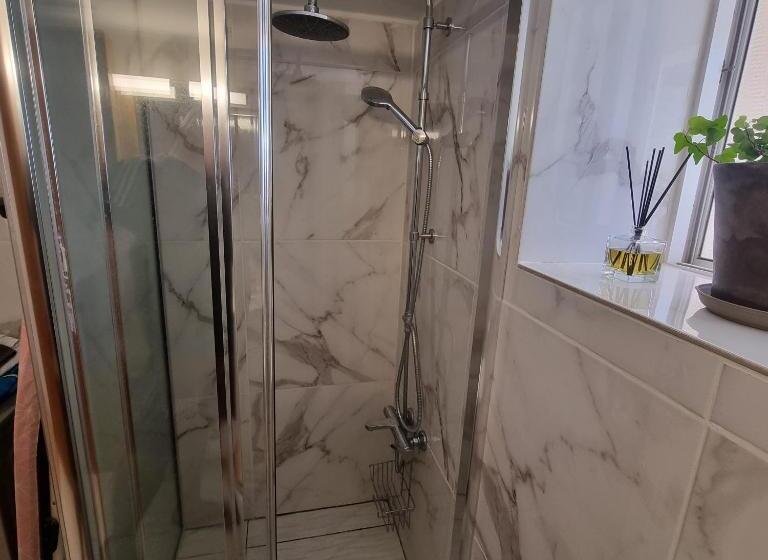 Пансион Potamos Private Suites