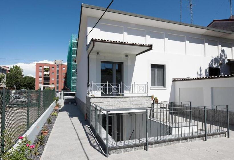 پانسیون Villino Liber