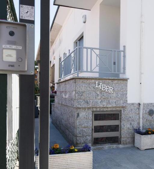 پانسیون Villino Liber