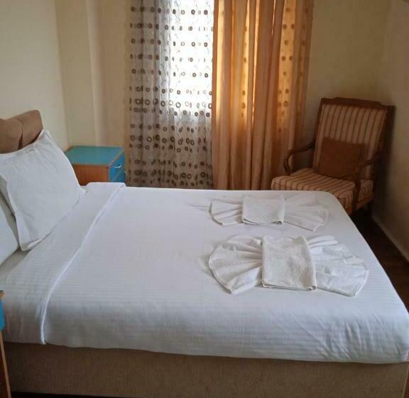 Zeybek Otel Seferihisar