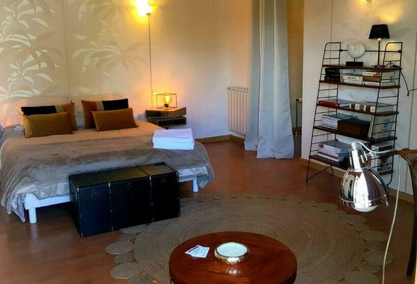 ベッドアンドブレックファースト La Revêtizon