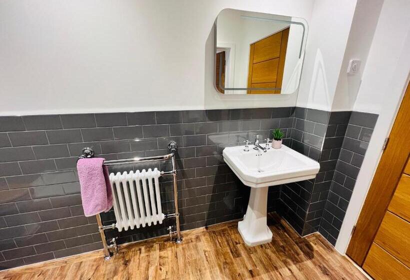 مبيت وإفطار Lavender Retreat