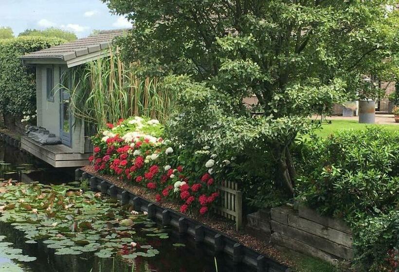 مبيت وإفطار Tiny House Boatshed