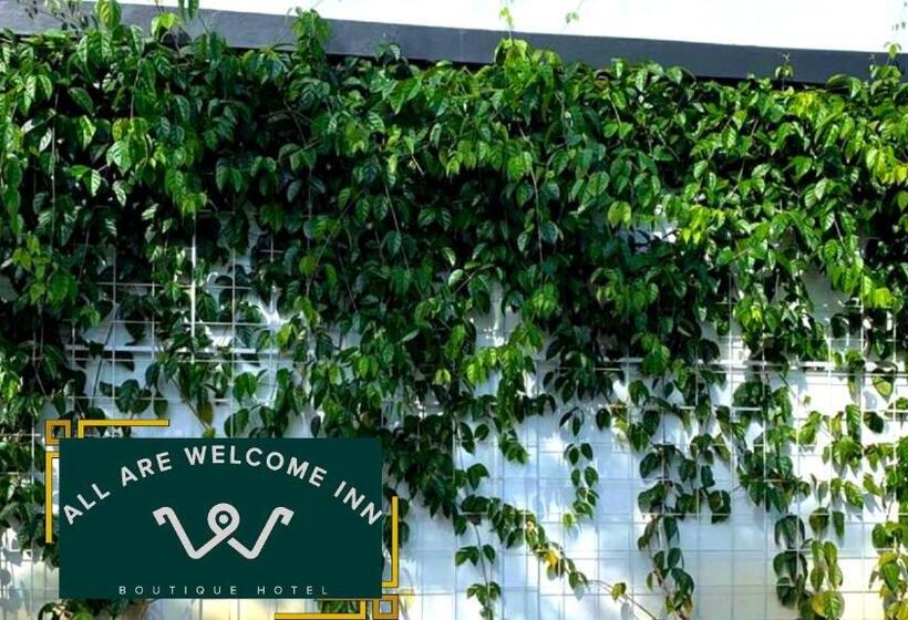 Отель All Are Welcome Lawas Boutique