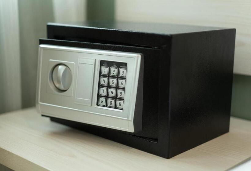 ホテル All Are Welcome Lawas Boutique