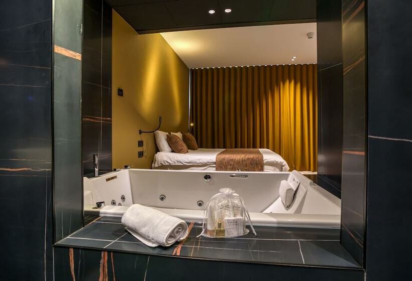 ホテル Aux Etangs   Hôtel