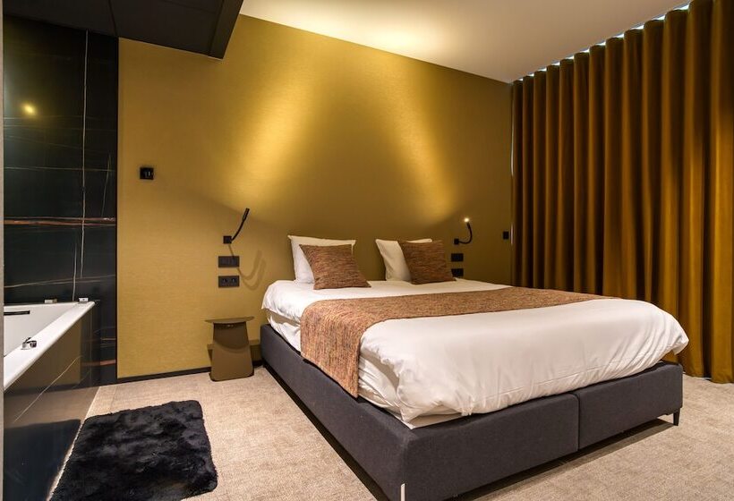 ホテル Aux Etangs   Hôtel