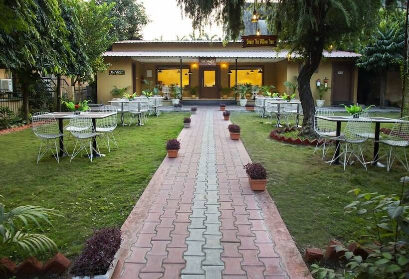 فندق Clarks Inn Dudhwa