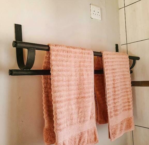 胶囊酒店 Greystones Self Catering Chalet 4