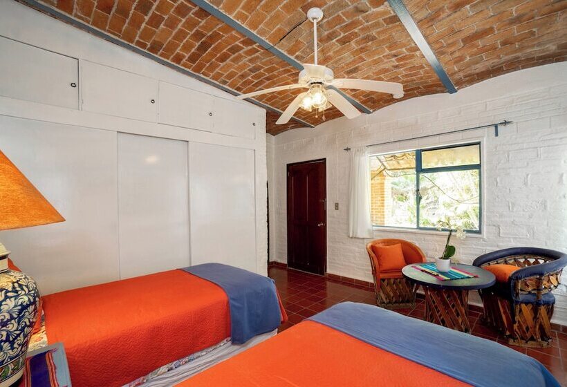 בית מלון כפרי Garden Of Dreams Boutique