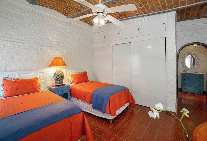 בית מלון כפרי Garden Of Dreams Boutique