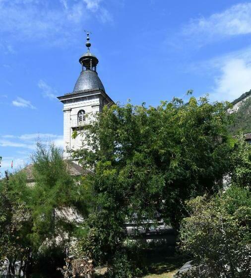 ホテル Hôtel De Ville D Ollon