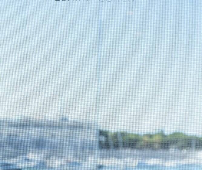 فندق La Banchina Luxury Suites