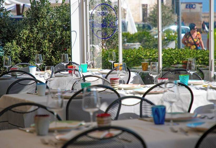 فندق La Banchina Luxury Suites