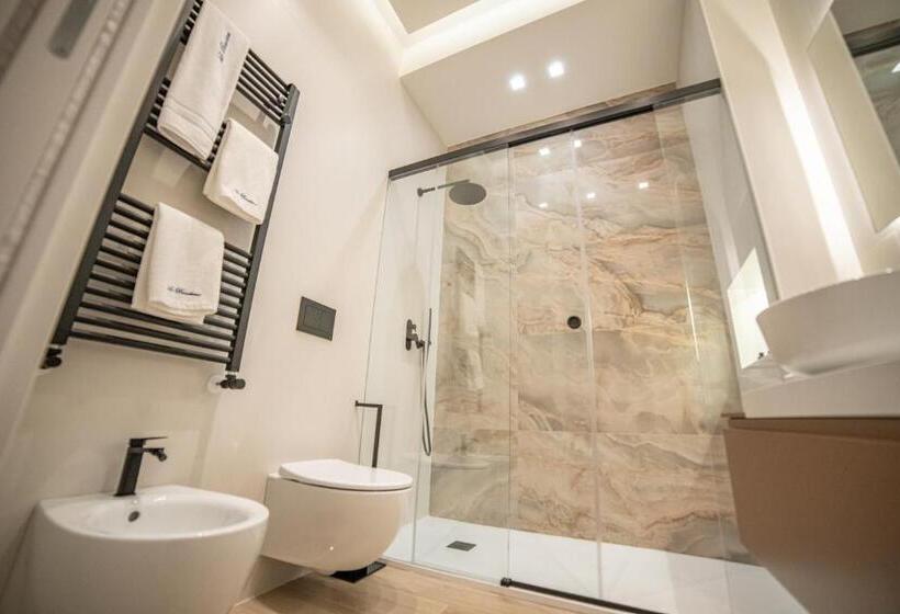 فندق La Banchina Luxury Suites