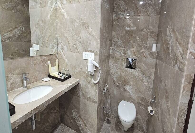 Отель Bamboo Saa Mulberry Resort Pushkar