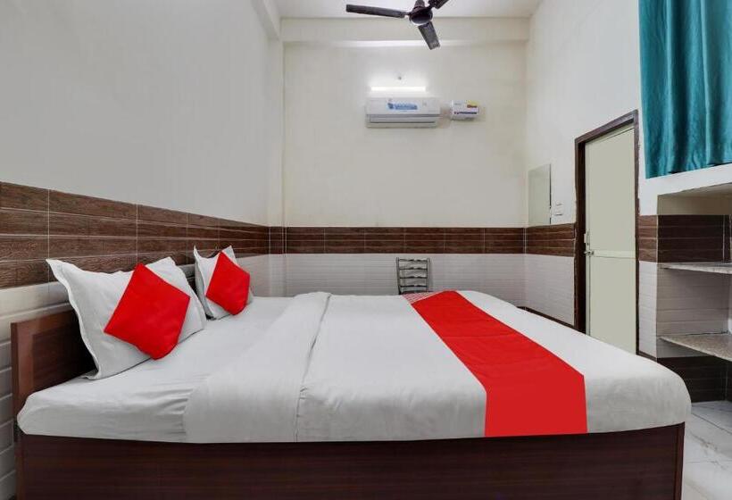 酒店 Oyo 85652  Tejas