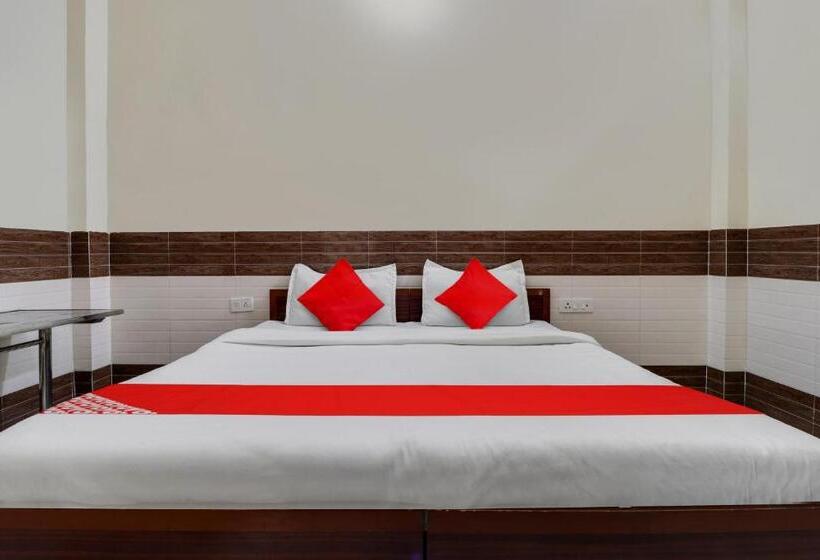 酒店 Oyo 85652  Tejas