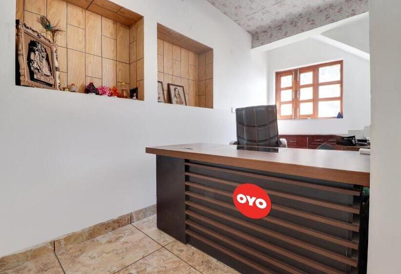 酒店 Oyo 85652  Tejas