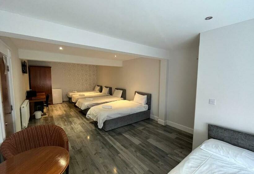 בית מלון כפרי Park View Rooms