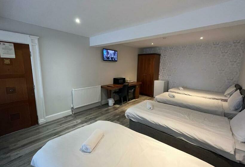 בית מלון כפרי Park View Rooms