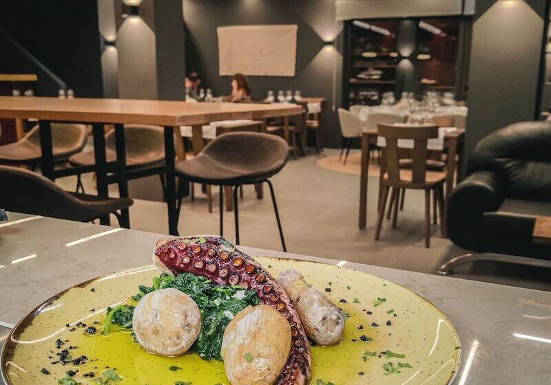 هتل Quinta Dona Iria