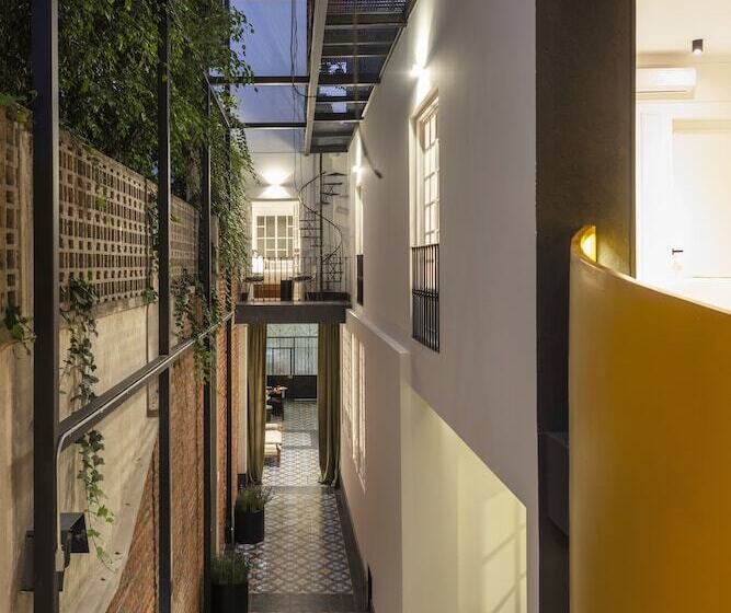 ホテル Roso Guest House