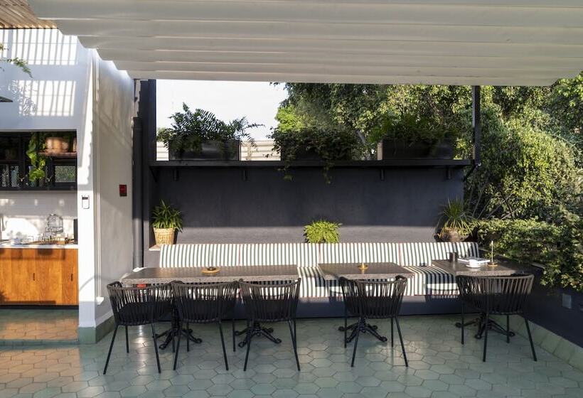 ホテル Roso Guest House