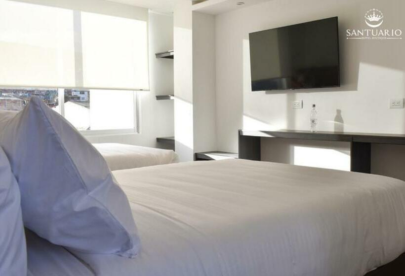 Отель Santuario