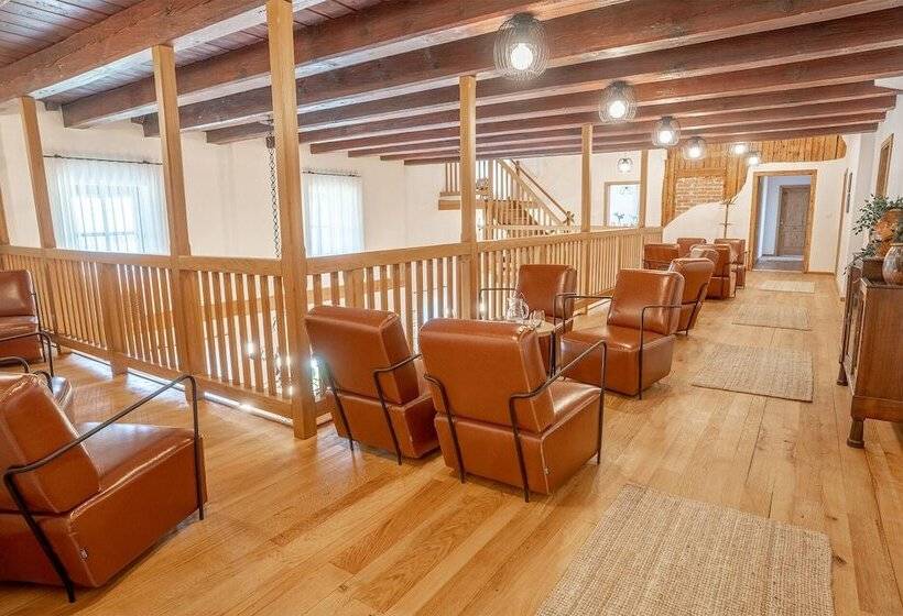 هتل Sibon Wine & Spa Resort Jeruzalem