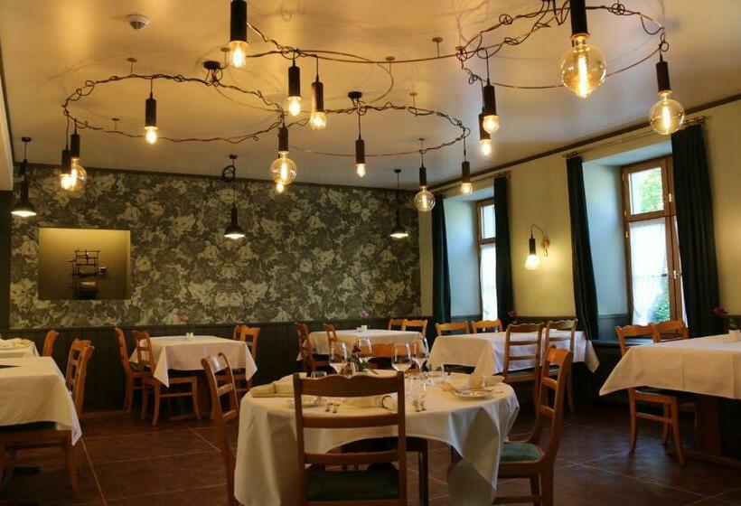 酒店 Sonne Sissach