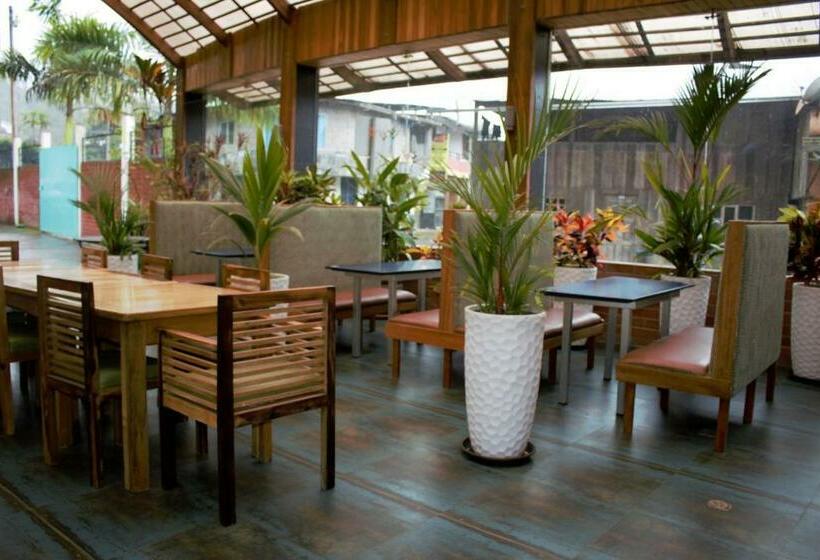 ホテル Zafiro Boutique